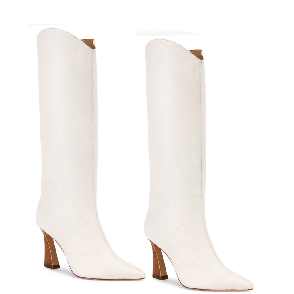 SCHUTZ white Maryana Boots size 8.5
